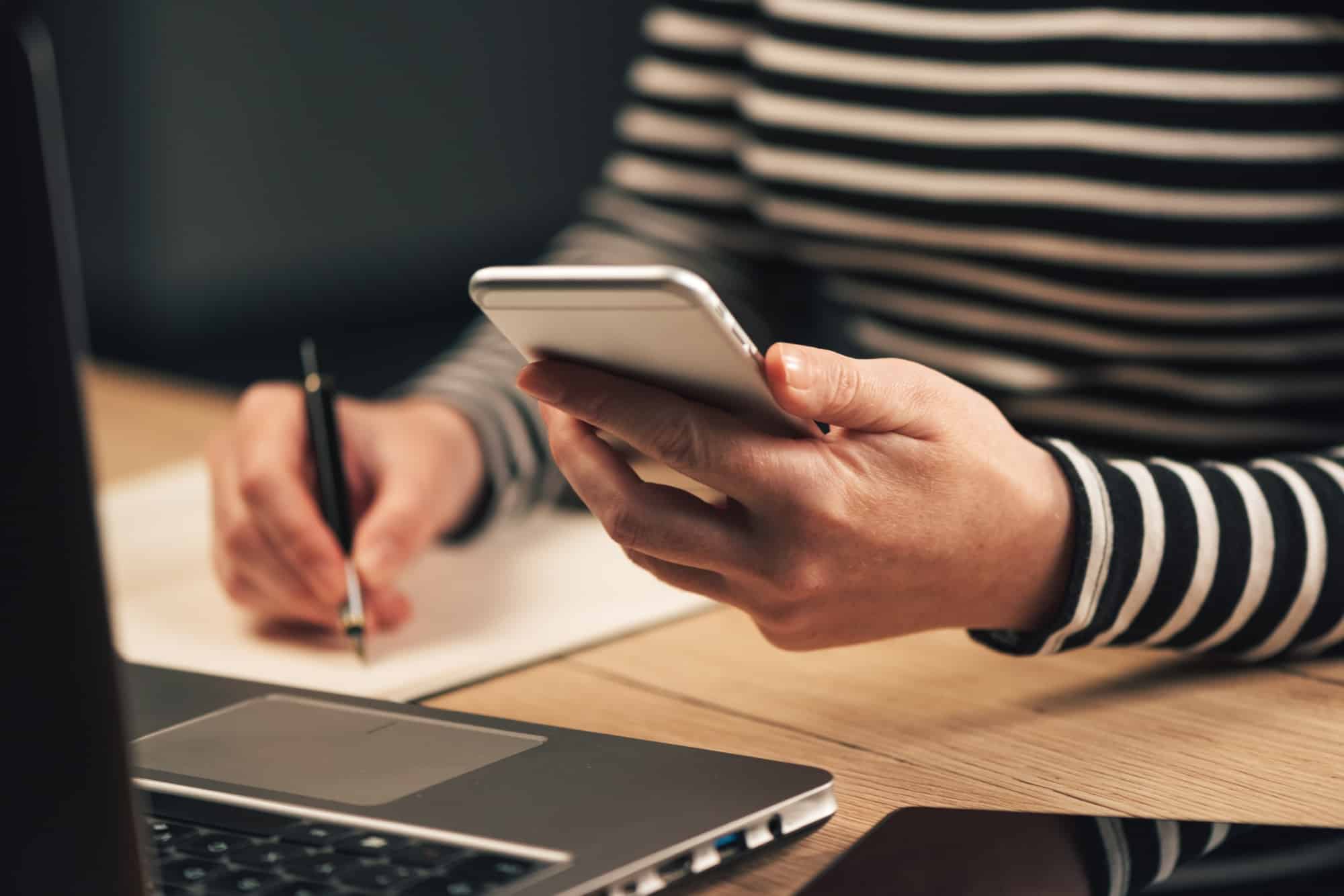 Le processus étape par étape pour contacter Chronopost par mail